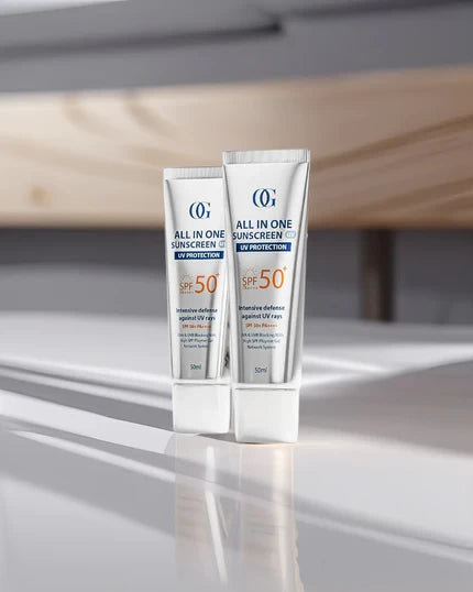 Crème Solaire Visage SPF 50+ Anti-Âge & Hydratante